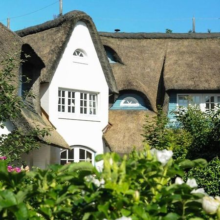 Gemuetliche Wohnung Unter Reet Mit Pool Und Sauna In Keitum Exterior foto