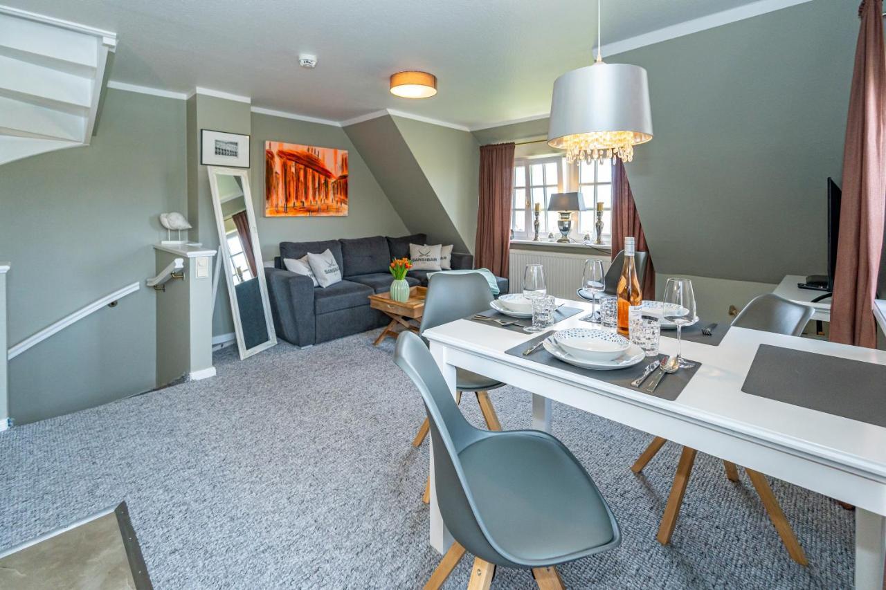 Gemuetliche Wohnung Unter Reet Mit Pool Und Sauna In Keitum Exterior foto
