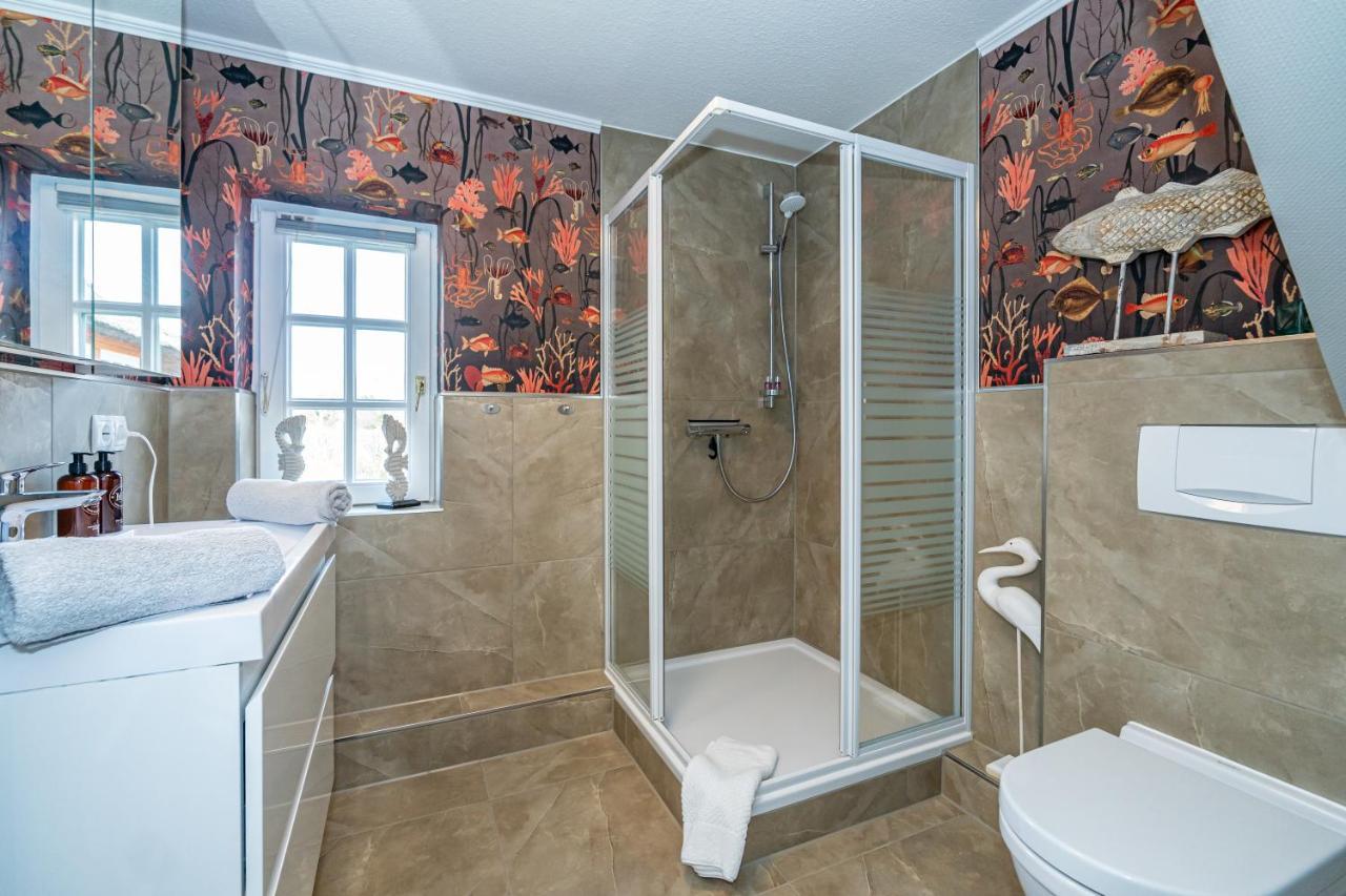 Gemuetliche Wohnung Unter Reet Mit Pool Und Sauna In Keitum Exterior foto